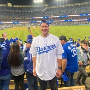 Meet your Posher, Eric